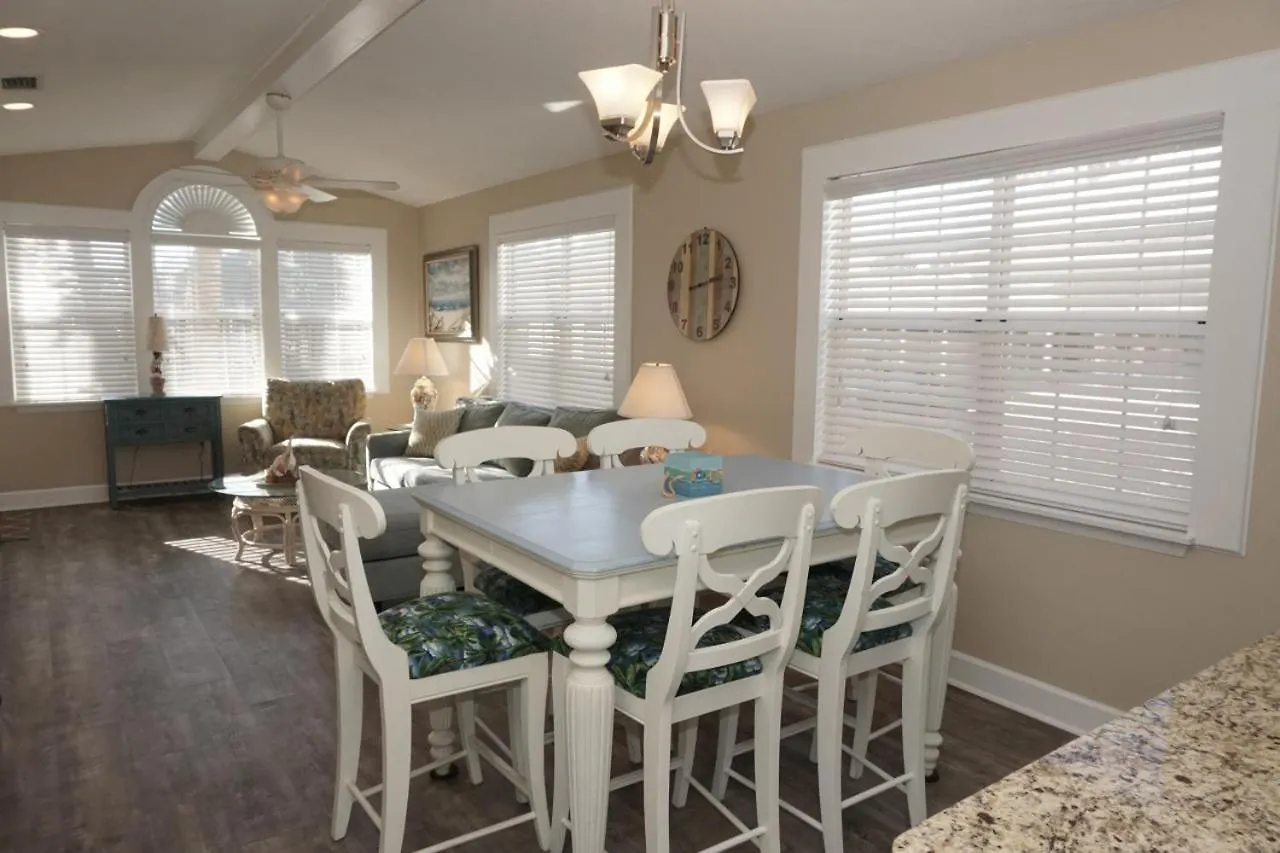 Venture Out 476 Marlin Dr Comes With Golf Cart Panama City Beach Holiday home